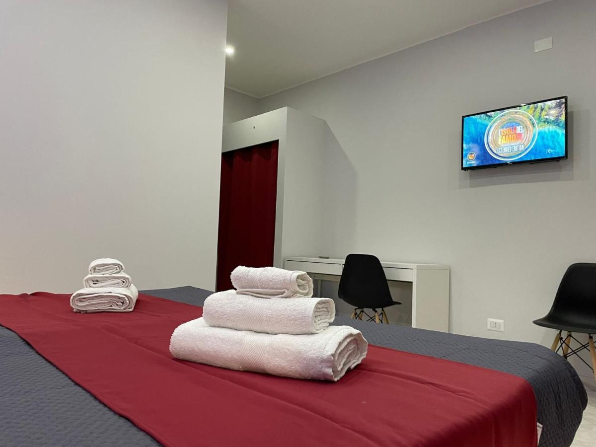 Pacini 88 Rooms And Apartment Catania Centro Exterior photo