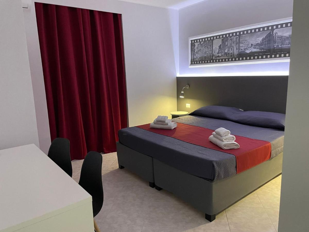 Pacini 88 Rooms And Apartment Catania Centro Exterior photo