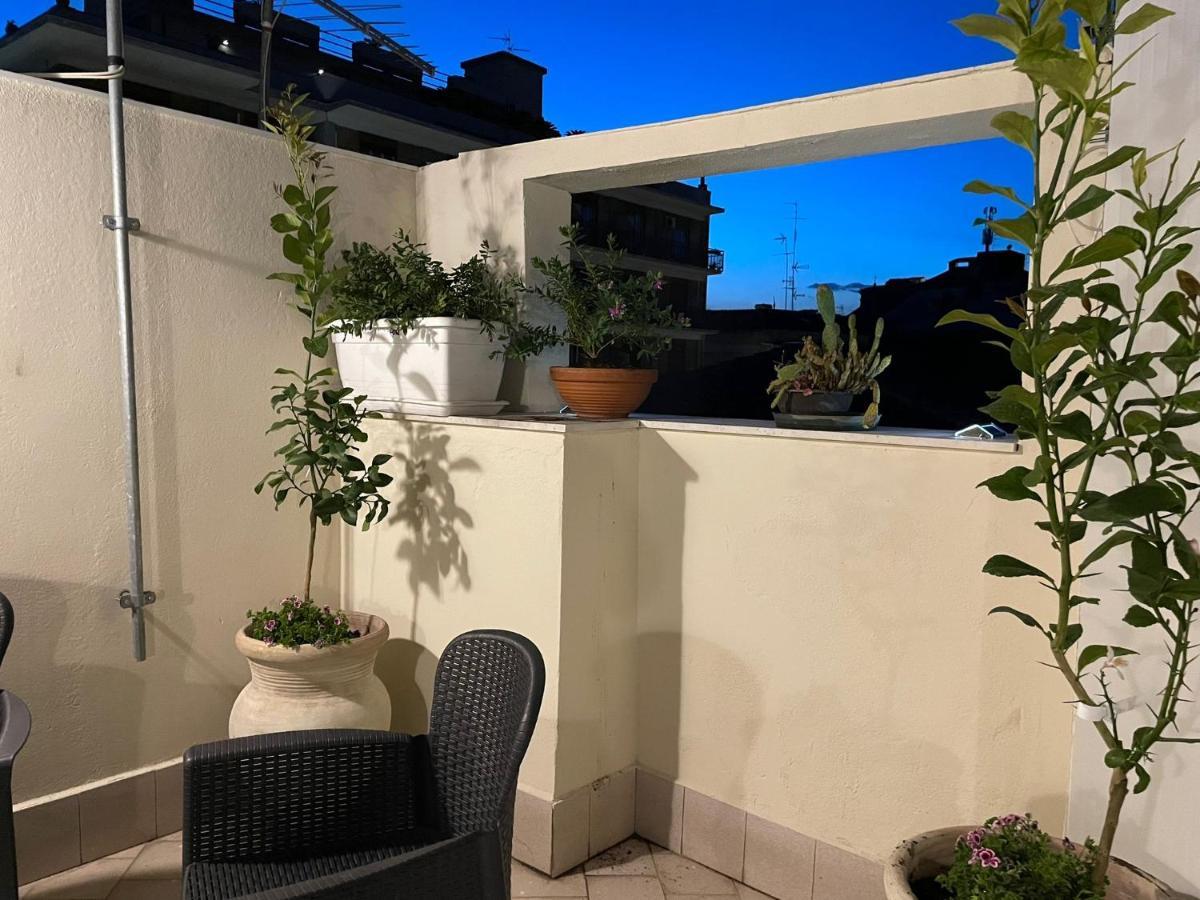 Pacini 88 Rooms And Apartment Catania Centro Exterior photo