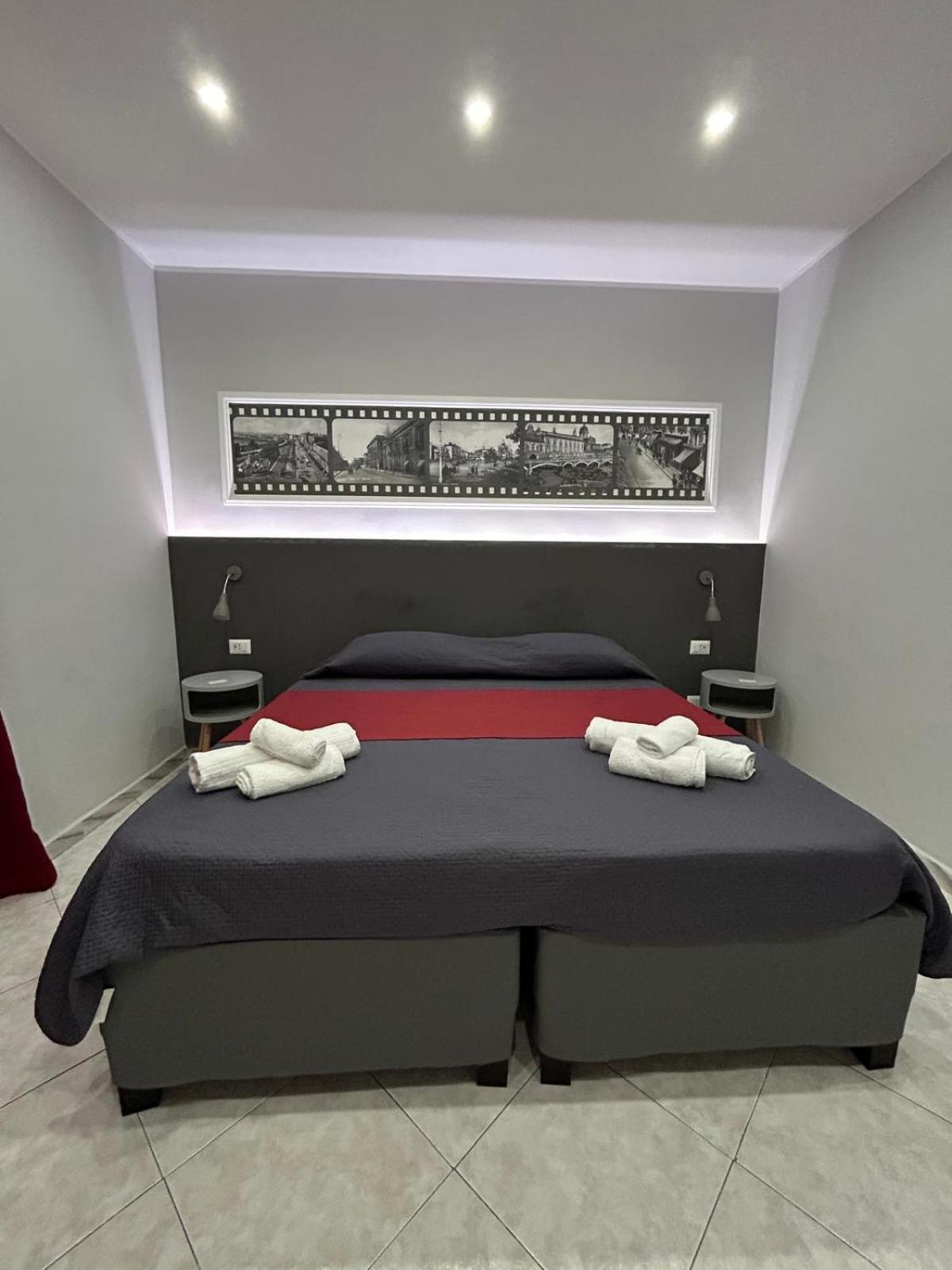Pacini 88 Rooms And Apartment Catania Centro Exterior photo